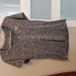 Under Armour v-neck heat gear tshirt